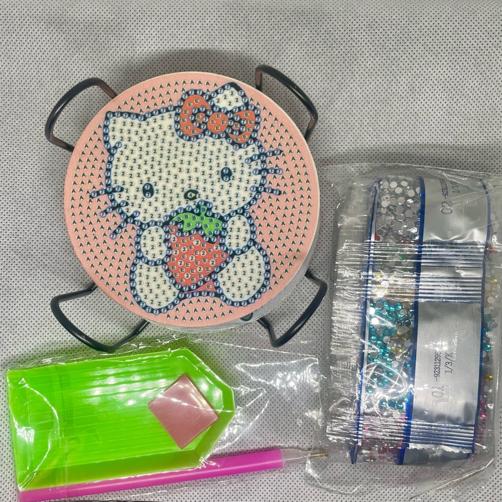 8pcs DIY Shaped Diamond Crafts Festival Gifts Cute Cartoon Coasters.